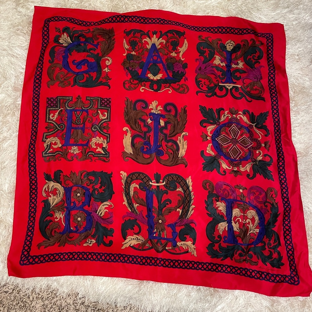 ✨Like New✨ Ginnie Johansen Silk Scarf
